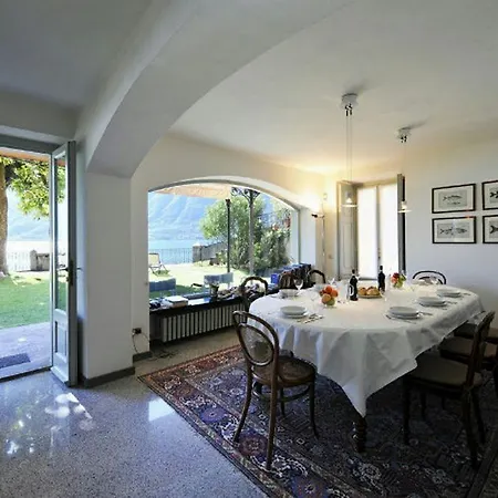 Villa La Torre Dell'isola Sala Comacina